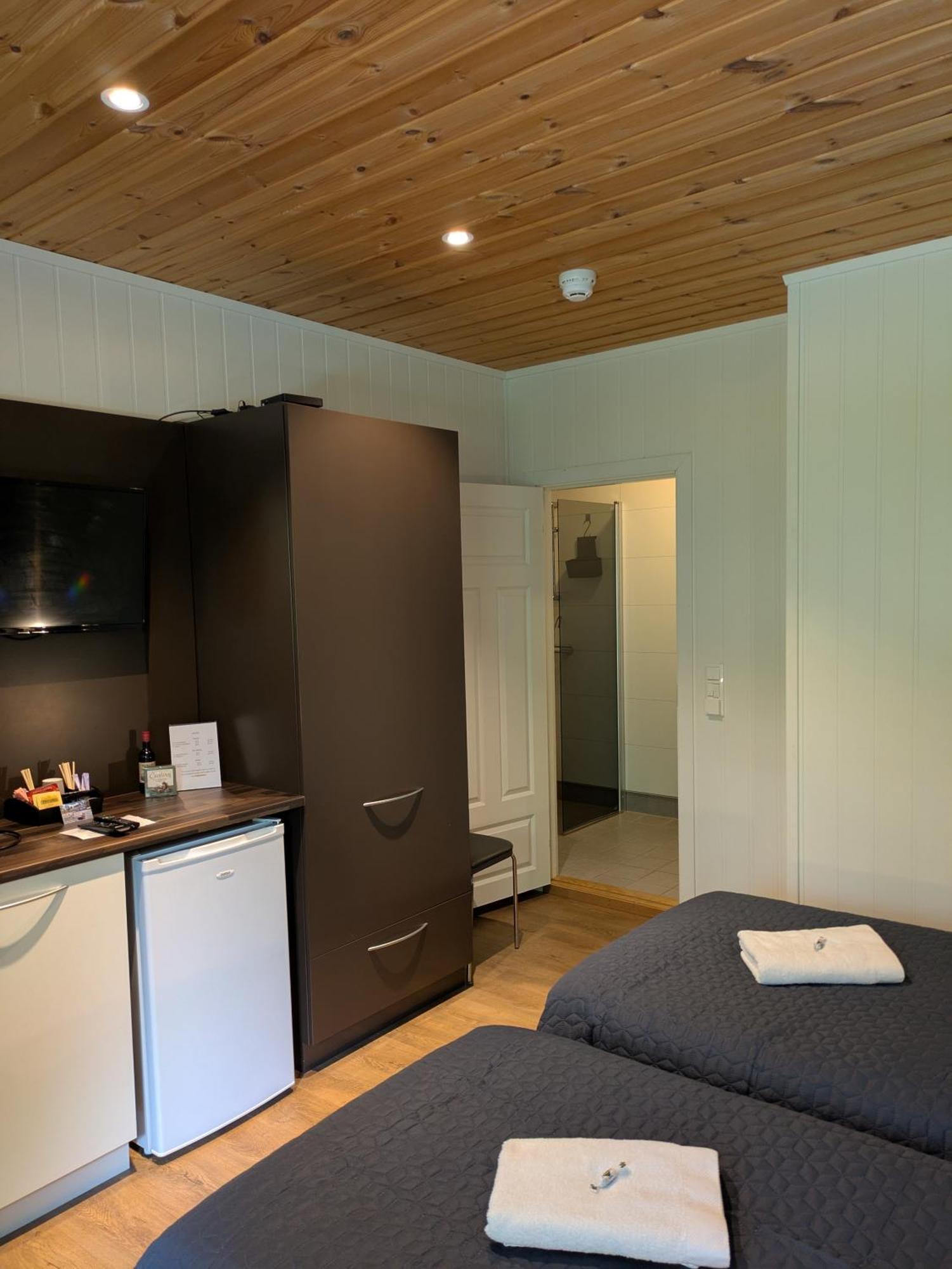 Telemark Motel And Apartment Hauggrend Esterno foto