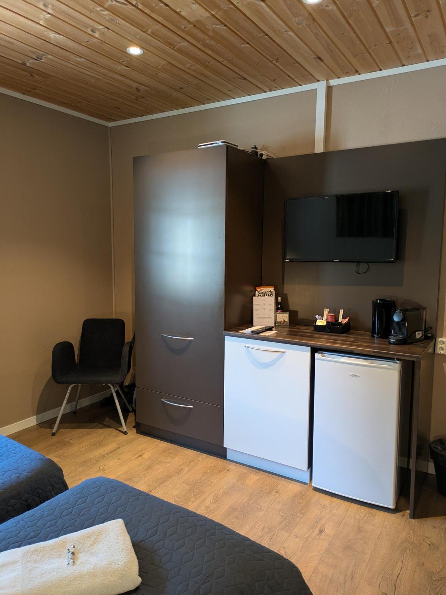 Telemark Motel And Apartment Hauggrend Esterno foto
